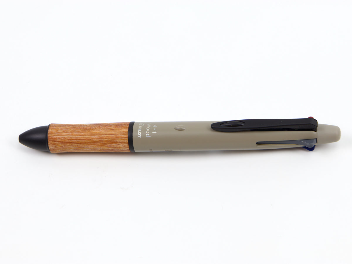 Pilot 4 + 1 Wood Snoopy LTD