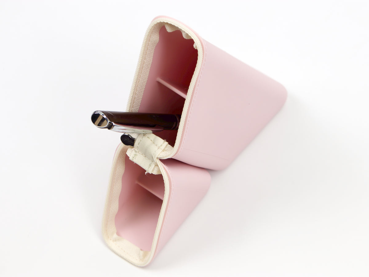 Kakusta Slim Portable Pen Stand