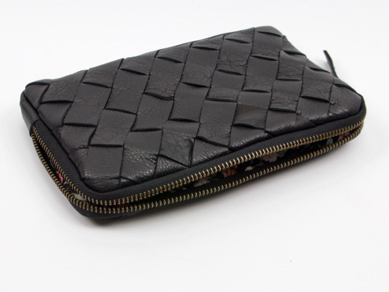 milloo Chloe Handwoven Clutch Black